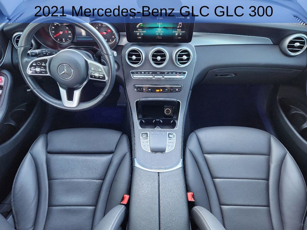 2021 Mercedes-Benz GLC GLC 300 24