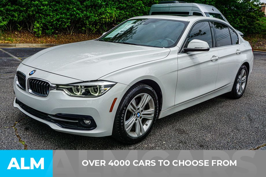 Used 2018 White BMW 330i image 3