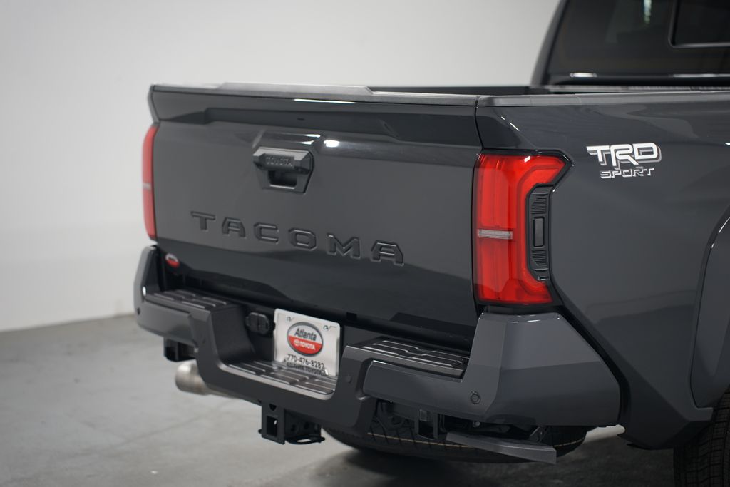 2025 Toyota Tacoma TRD Sport 9