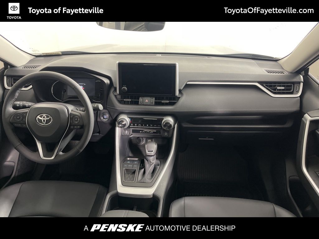 Thumbnail: 2025 Toyota RAV4 - 16