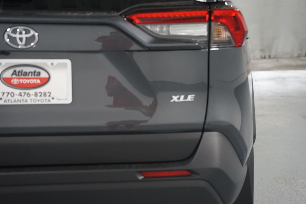 Thumbnail: 2025 Toyota RAV4 - 8