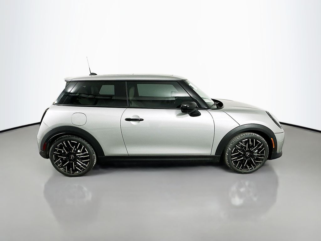 Thumbnail: 2026 MINI Cooper - 4