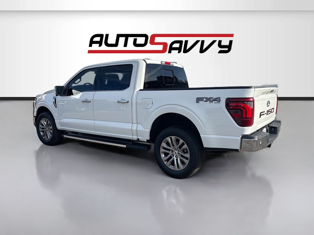 Used 2024 White Ford Lariat image 5