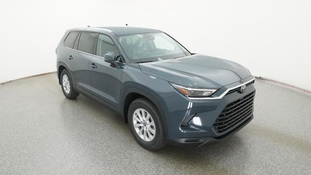 Thumbnail: 2026 Toyota Grand Highlander - 6