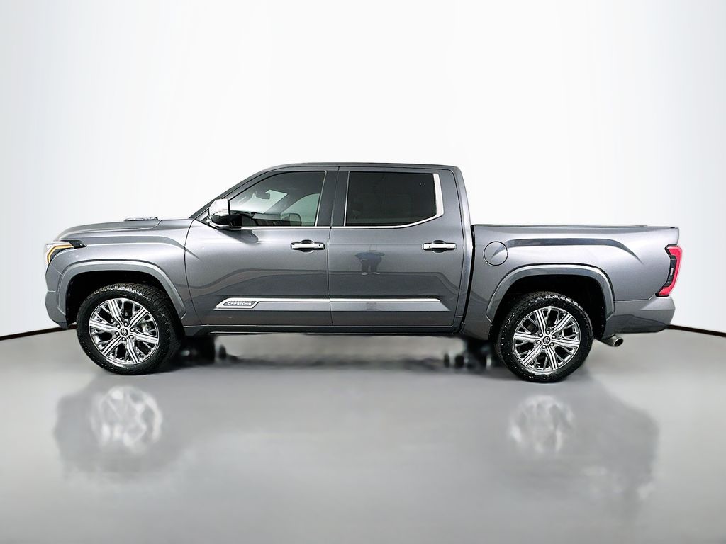 Thumbnail: 2024 Toyota Tundra - 8