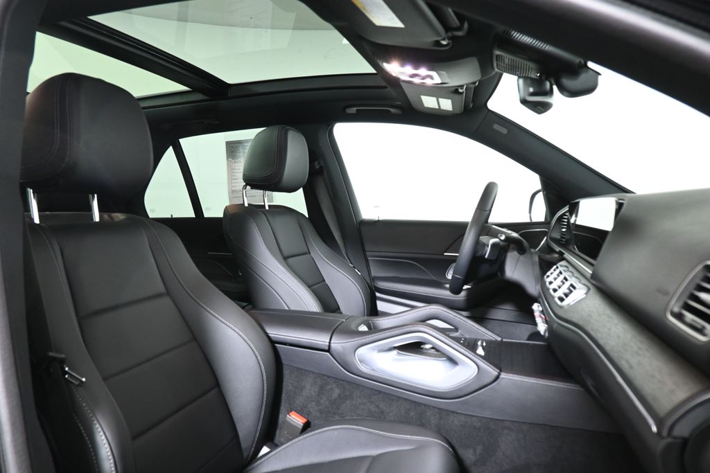 Thumbnail: 2026 Mercedes-Benz GLE - 28