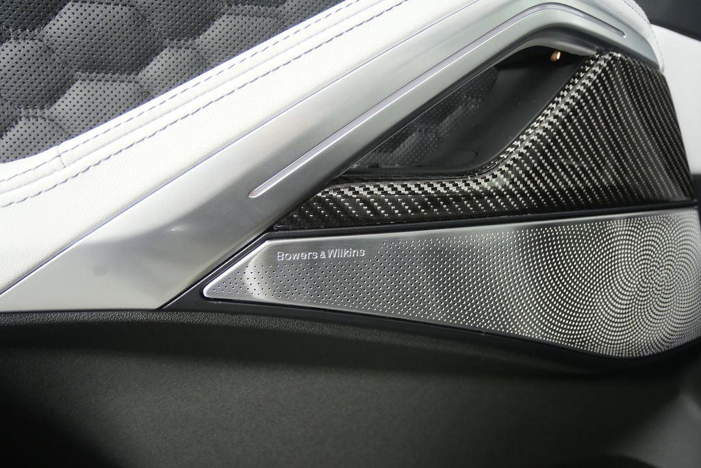 Thumbnail: 2026 BMW X6 - 11