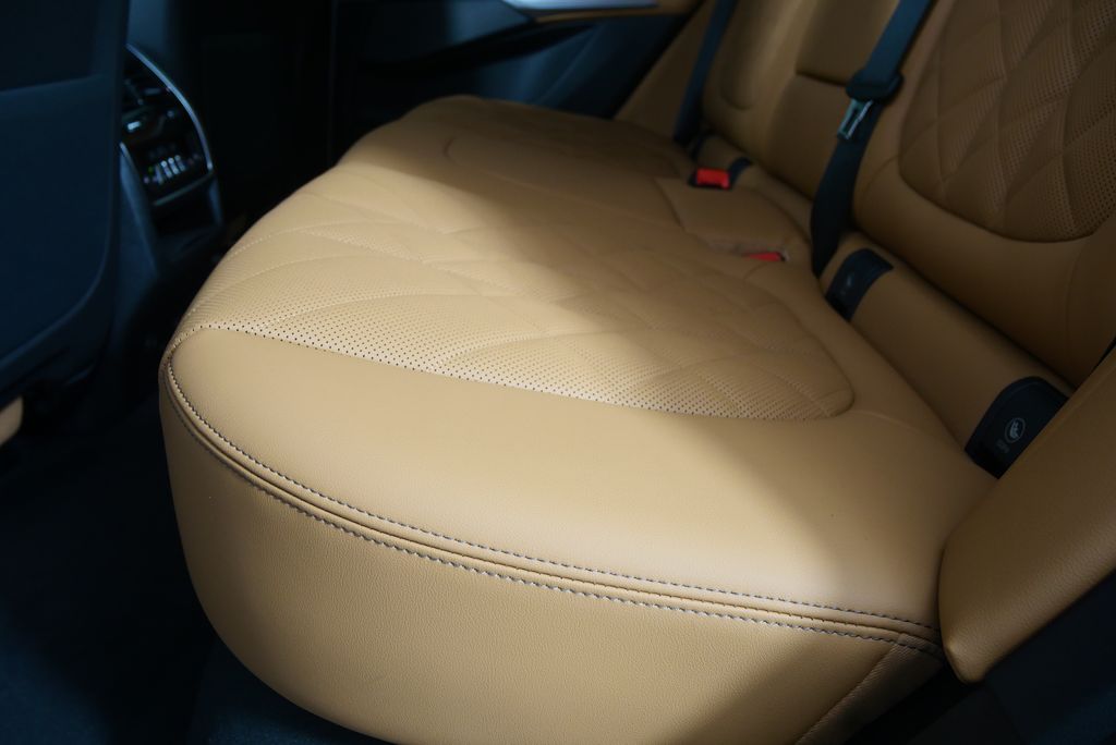 2026 BMW X5 sDrive40i 14