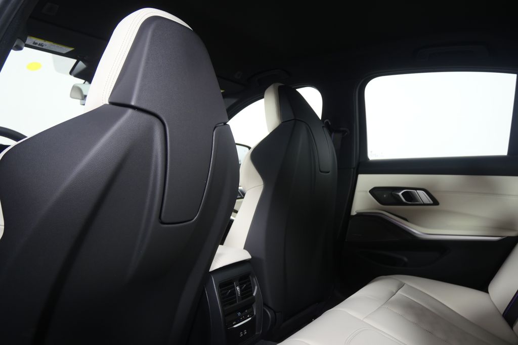 Thumbnail: 2026 BMW M3 - 19