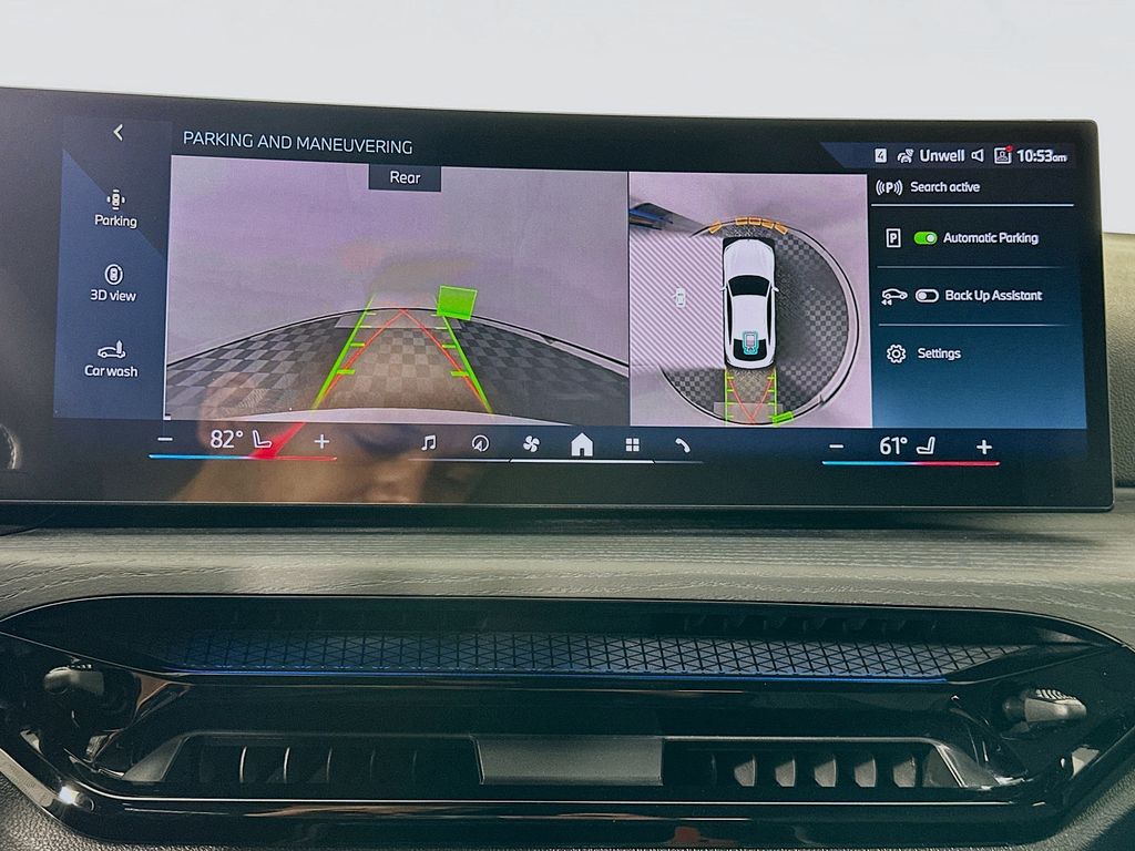 Thumbnail: 2026 BMW i4 - 13