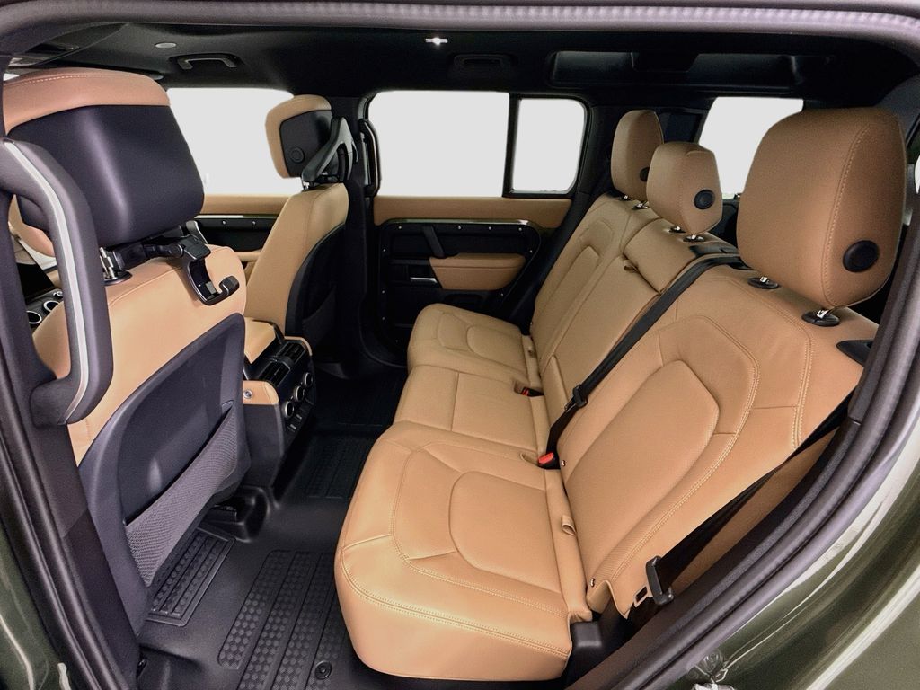 Thumbnail: 2026 Land Rover Defender - 21