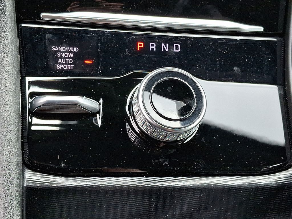 2026 Jeep Grand Cherokee L — photo 12
