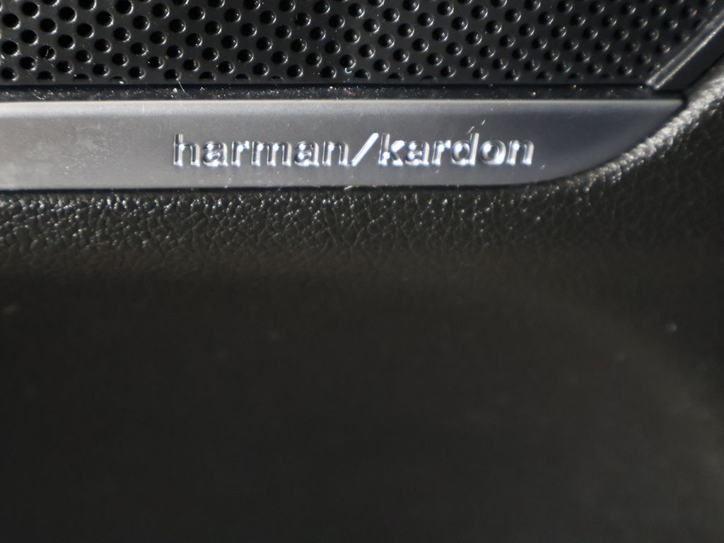 Used 2023 Gray Hyundai SEL image 48
