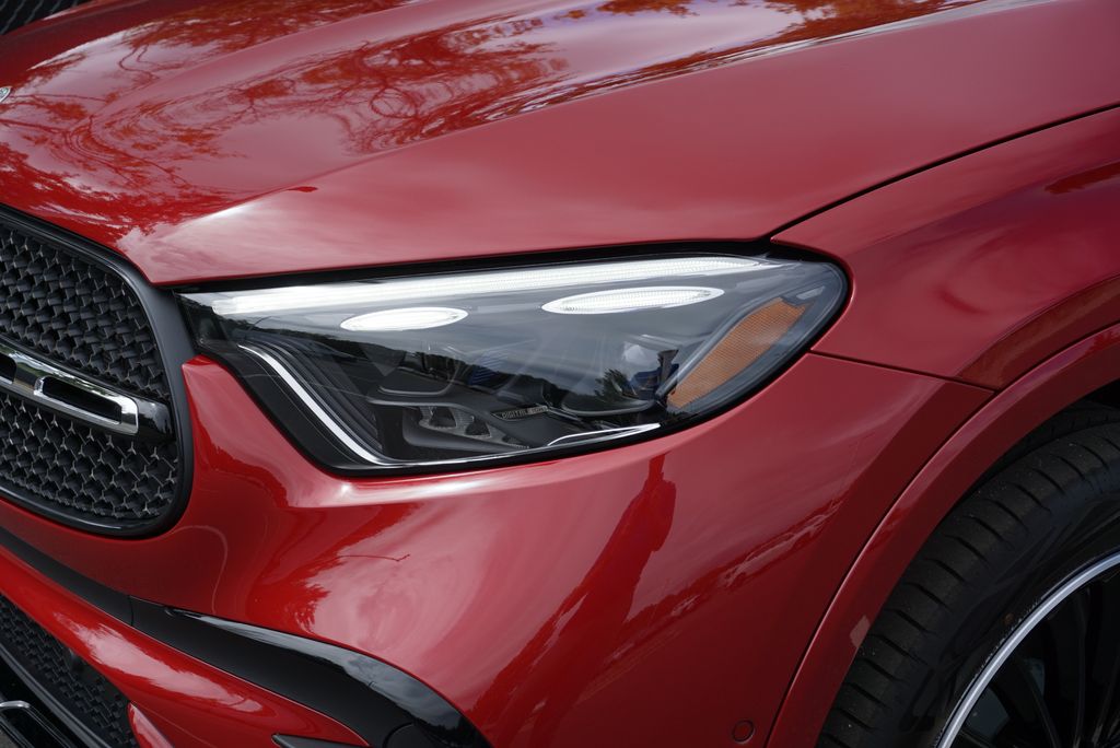 Thumbnail: 2026 Mercedes-Benz GLC - 11