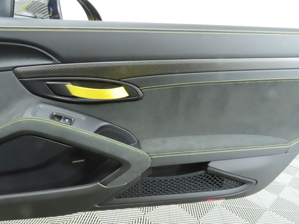 2024 Porsche   24