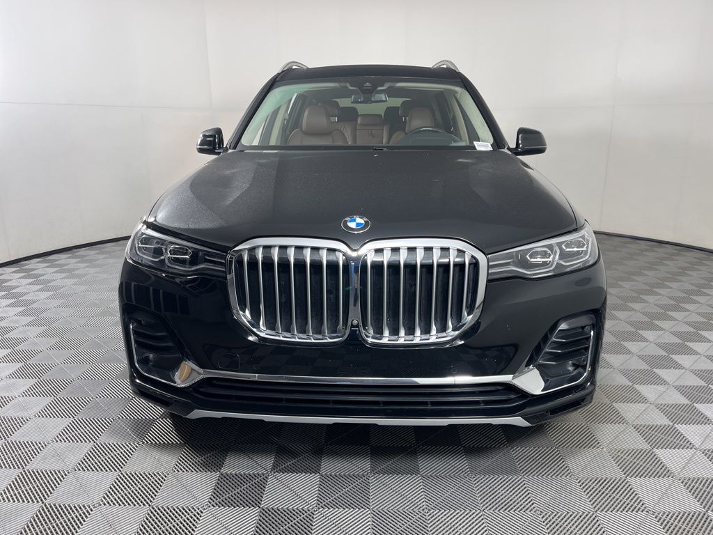Thumbnail: 2022 BMW X7 - 22
