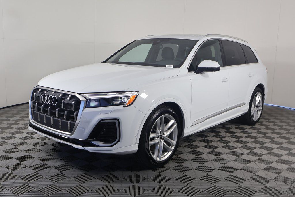 Thumbnail: 2025 Audi Q7 - 1