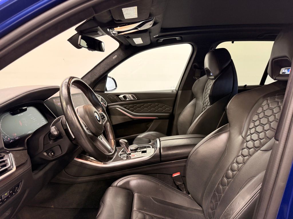 Thumbnail: 2021 BMW X5 - 10