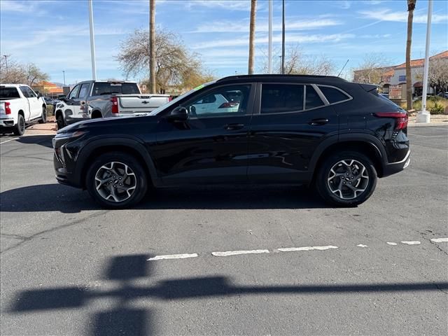 2025 Chevrolet Trax LT FWD