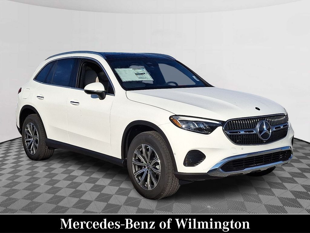 2026 Mercedes-Benz GLC 300 4MATIC