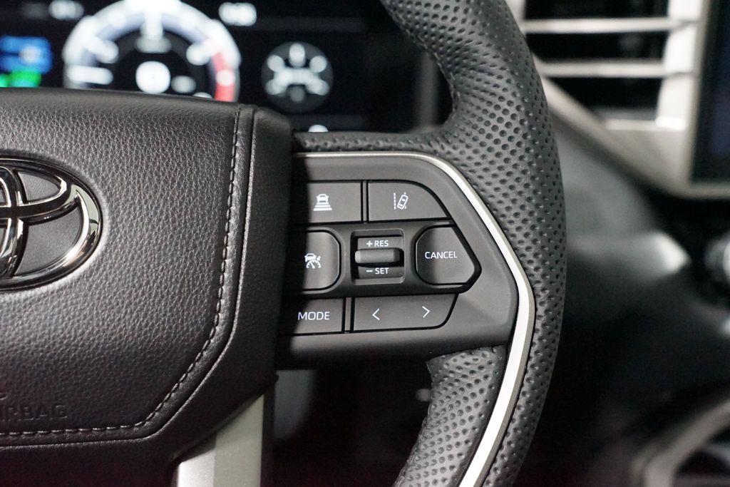 Thumbnail: 2026 Toyota Tundra - 14