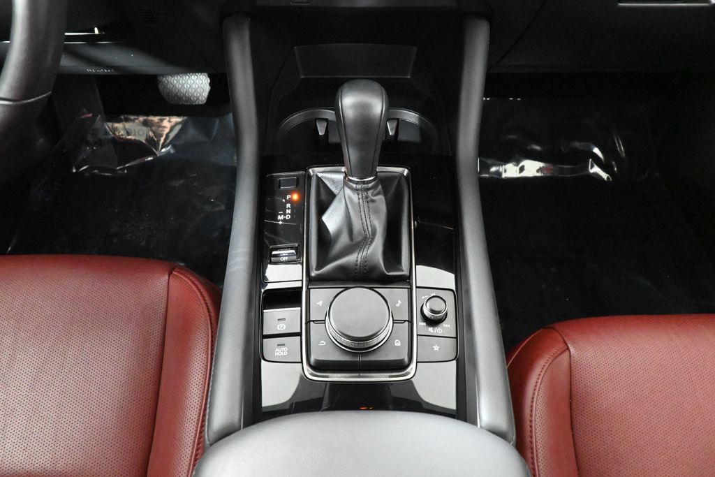 2021 Mazda Mazda3 Premium 24