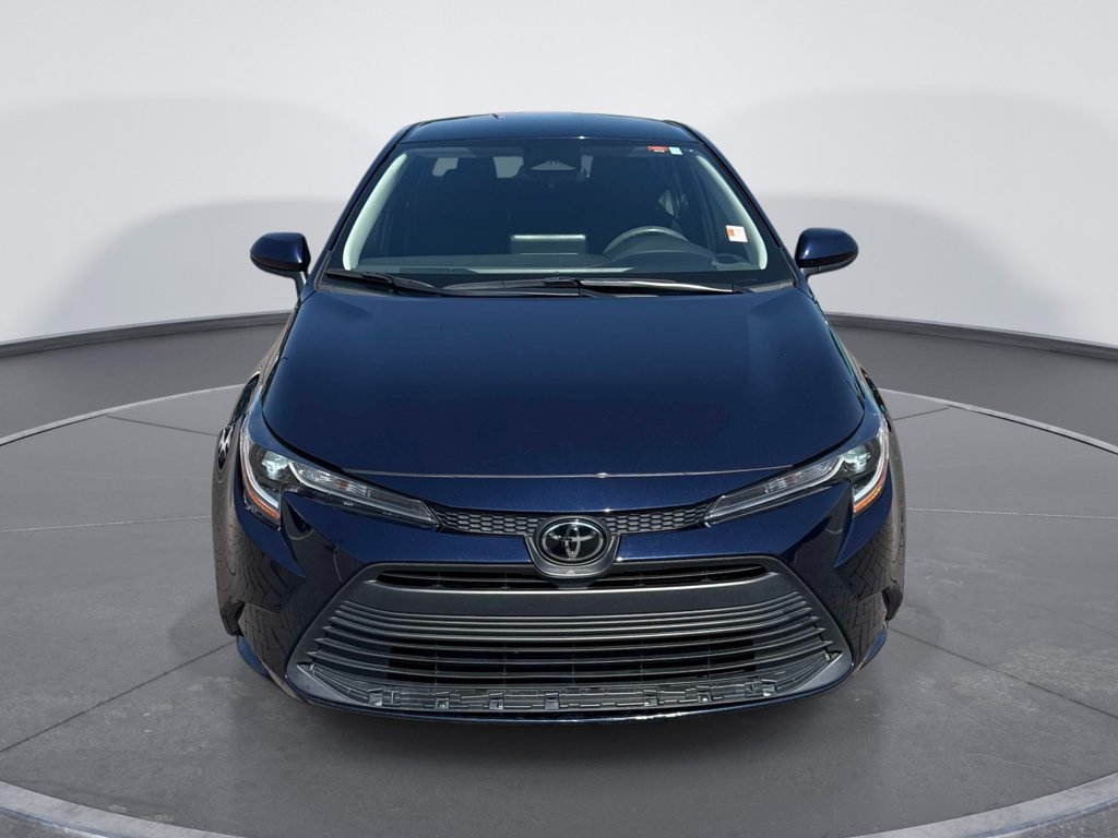 Used 2024  Toyota LE image 2