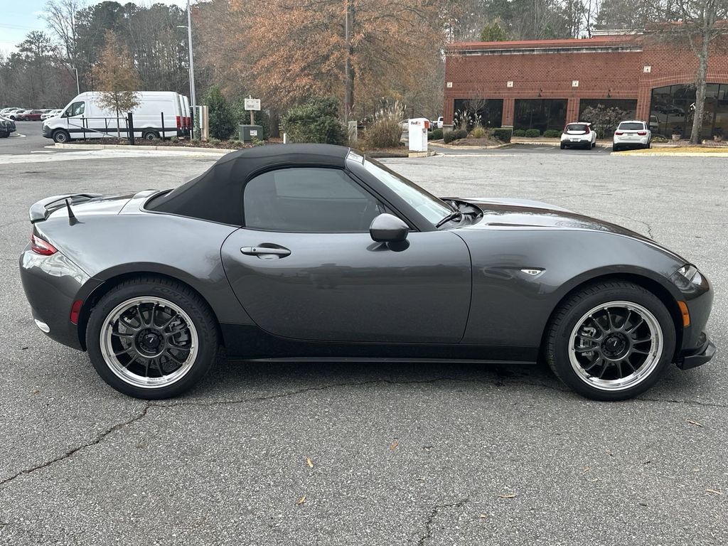 2024 Mazda MX-5 Miata Grand Touring 9