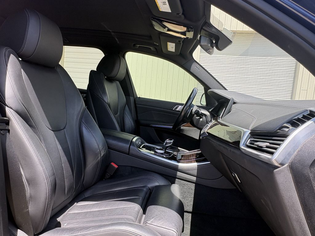 2020 BMW X5 sDrive40i Blue at Ultimate Motorsports