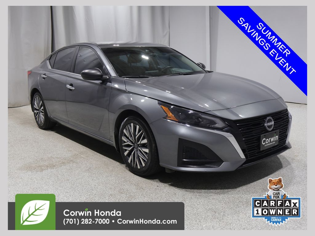 Gray (Gun Metallic) 2024 Nissan Altima Sedan Front-Wheel Drive Continuously Variable Transmission
