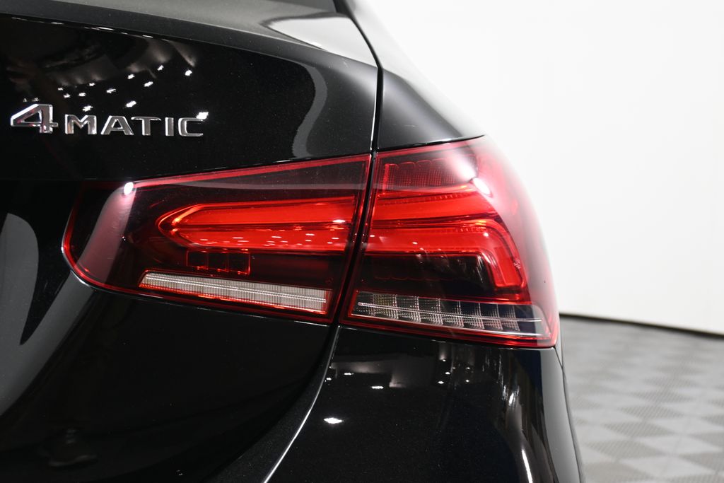 Thumbnail: 2020 Mercedes-Benz A-Class - 12