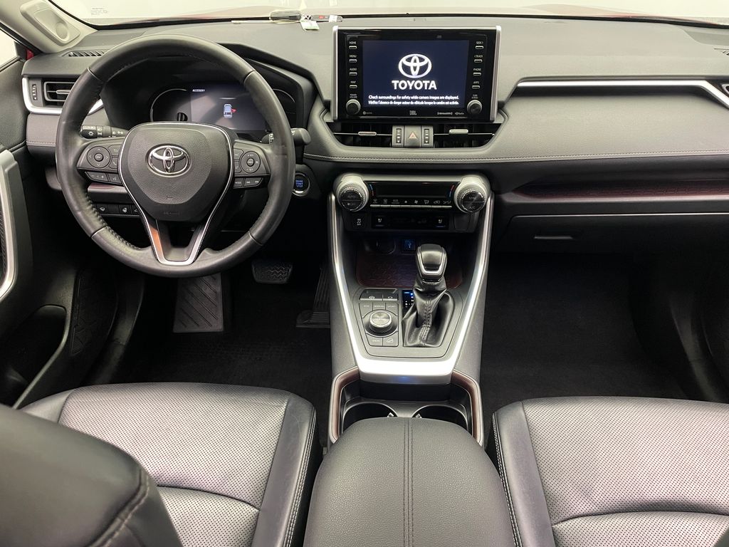 Thumbnail: 2021 Toyota RAV4 - 19