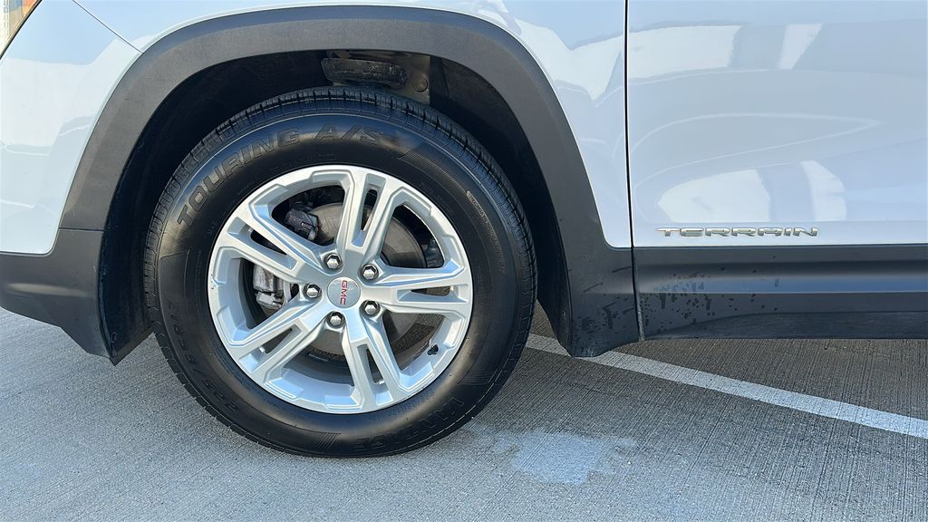 2024 GMC Terrain SLE White at South Houston Nissan