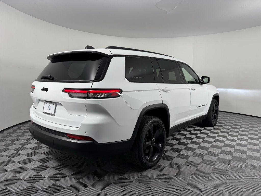2023 Jeep Grand Cherokee L Altitude 5