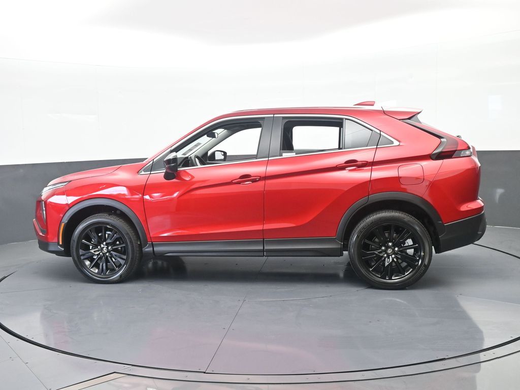 New 2026 Red Mitsubishi LE image 3