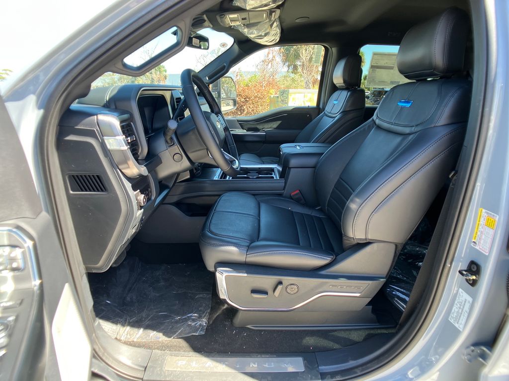 New 2026 Gray Ford Platinum image 30