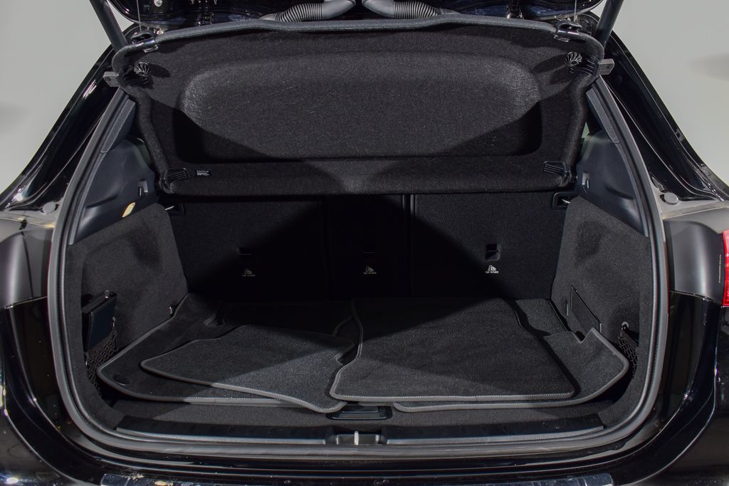 Thumbnail: 2026 Mercedes-Benz GLA - 22