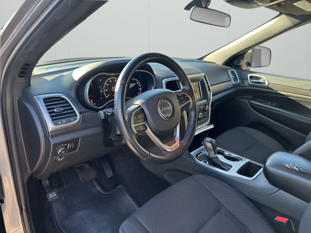 Used Car 2018 Jeep Grand Cherokee  Laredo E For Sale Under $20,000 In Austin, Texas