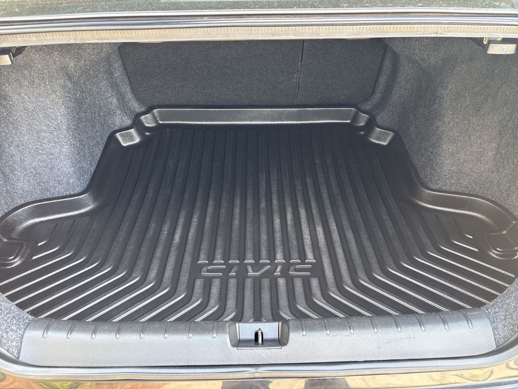 Used 2020 Black Honda EX image 28