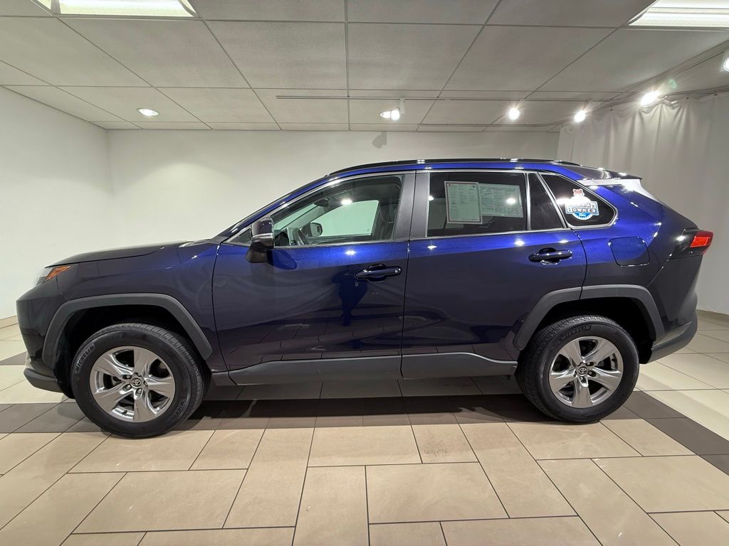 Thumbnail: 2025 Toyota RAV4 - 2