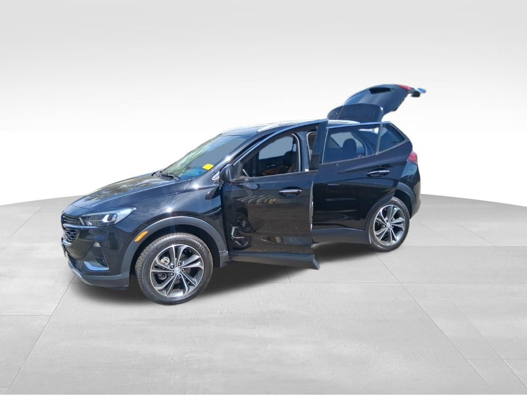 Used 2021 Black Buick Essence image 18