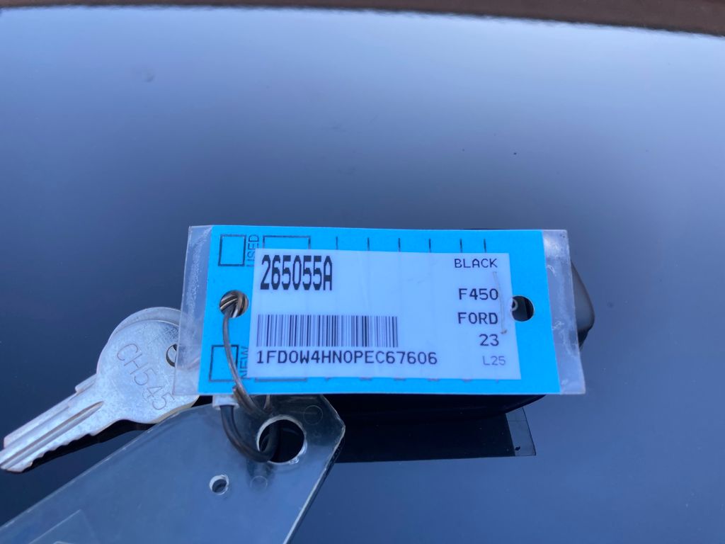 2023 Ford F-450 Chassis XLT