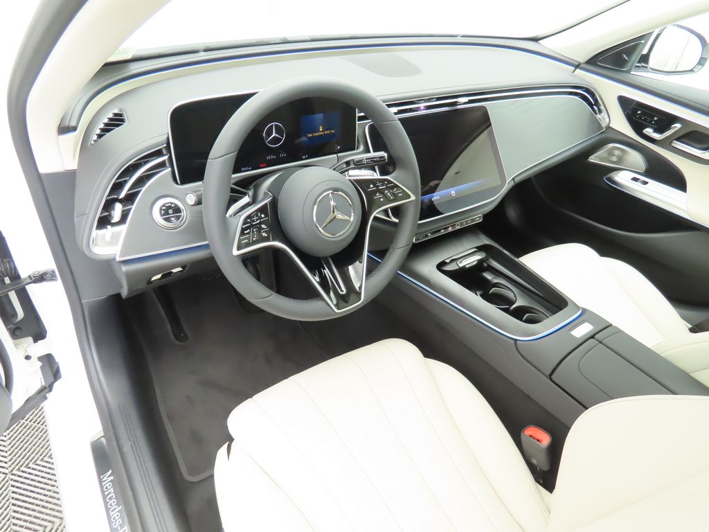 Thumbnail: 2026 Mercedes-Benz E-Class - 10