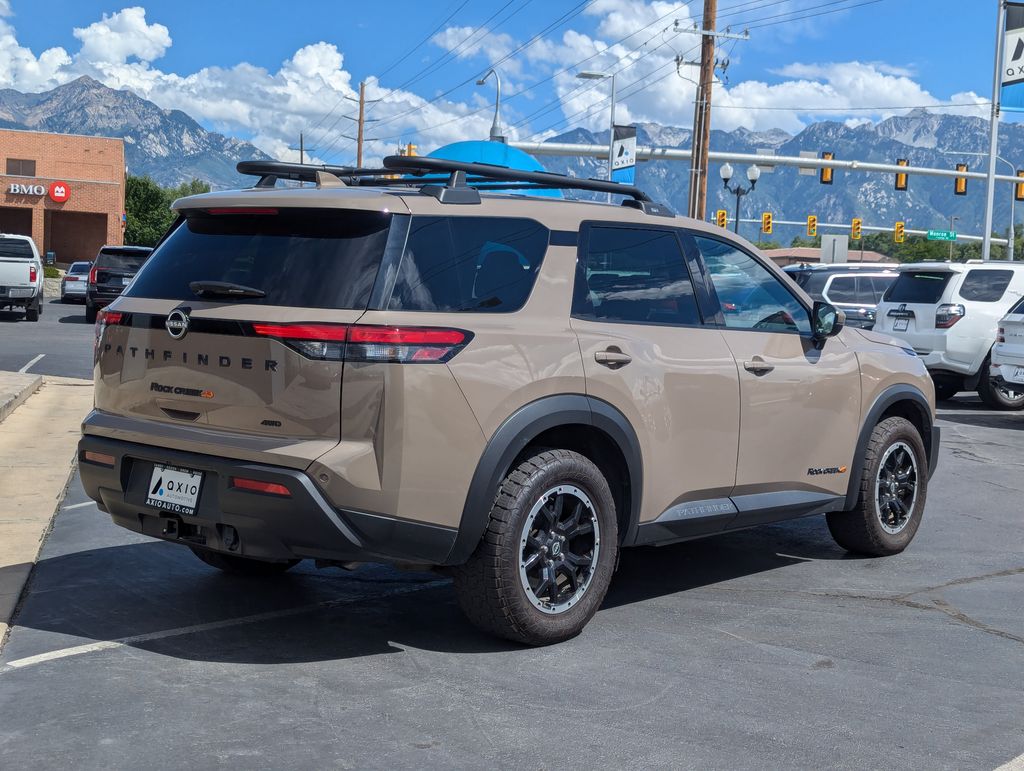 2023 Nissan Pathfinder Rock Creek 4