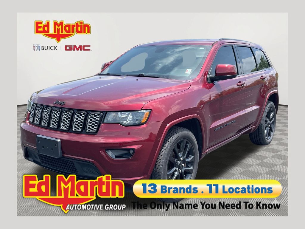 Velvet Red Pearlcoat 2018 Jeep Grand Cherokee Altitude 4WD SUV / Crossover Four-Wheel Drive 8-Speed Automatic