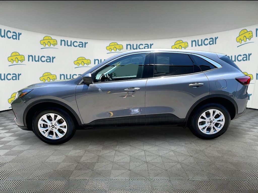 2023 Ford Escape — photo 4