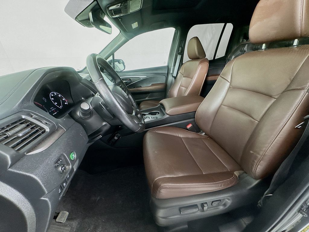 Used Car 2024 Honda Ridgeline  Rtl For Sale Under $35,000 In Austin, Texas