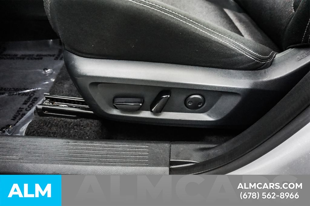 Used 2025 Silver Nissan SV image 30