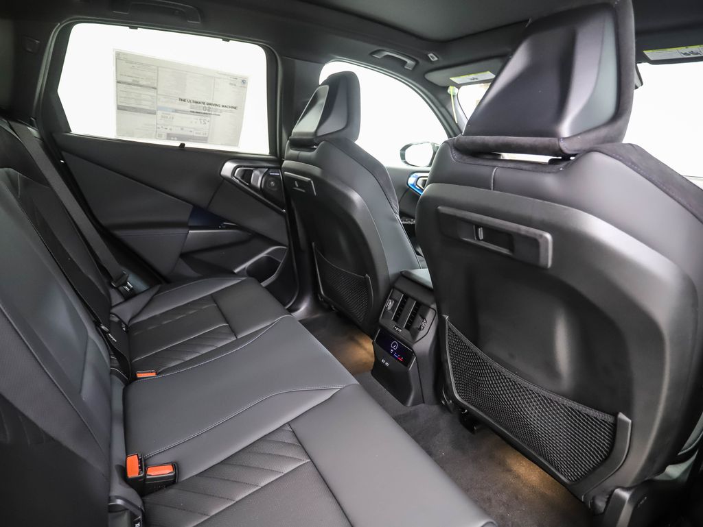 Thumbnail: 2026 BMW X3 - 27