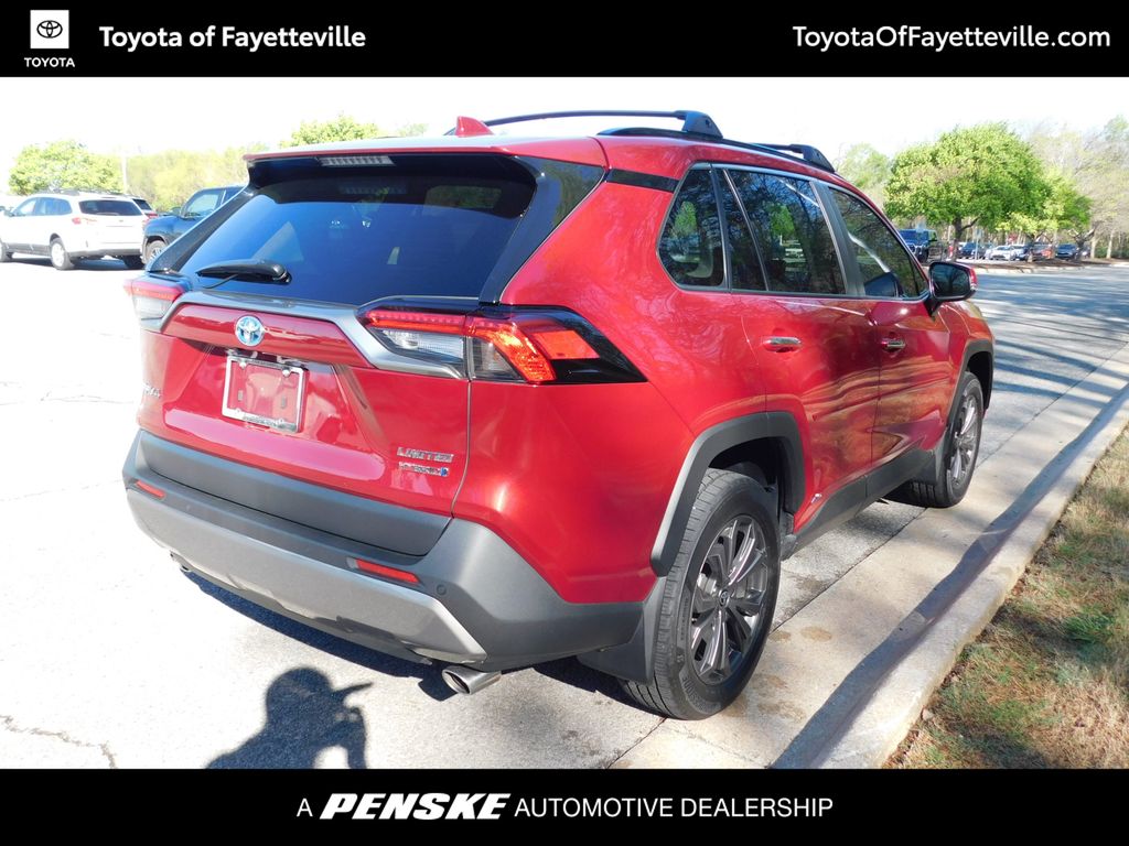 Thumbnail: 2024 Toyota RAV4 - 4